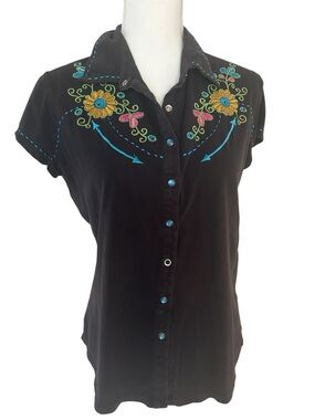 Double D Ranch Embroidered Top